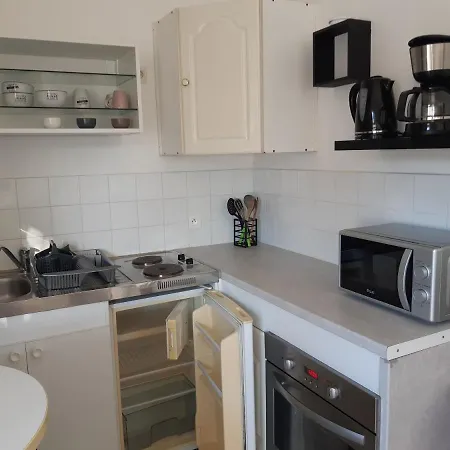 Apartment 500m